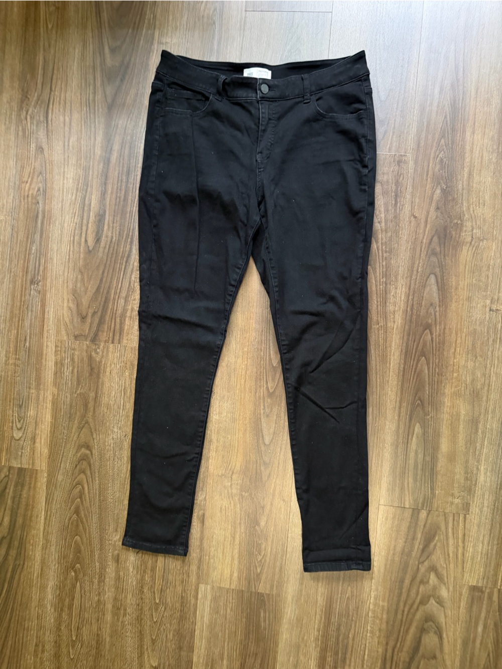 BKE Black Skinny Jeans for Women